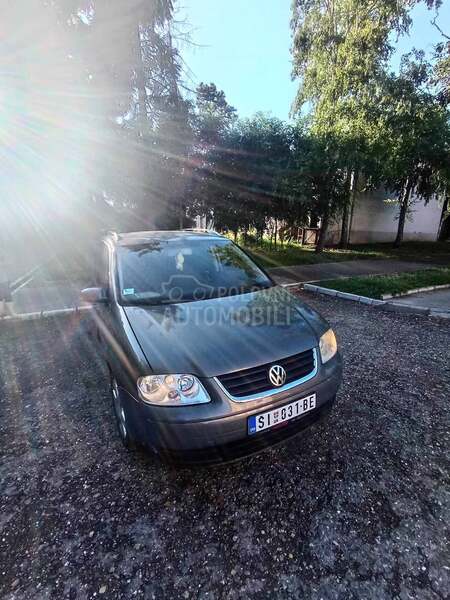 Volkswagen Touran DSG TDI