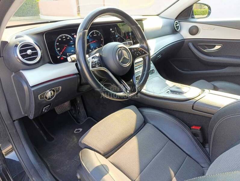 Mercedes Benz E 220 