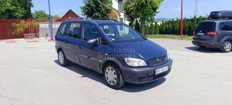 Opel Zafira 