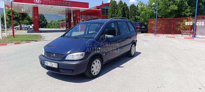 Opel Zafira 