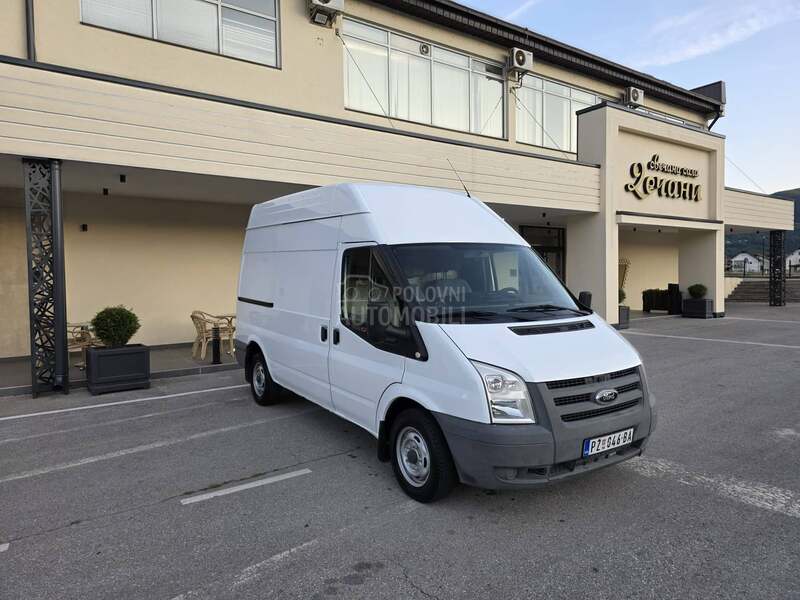 Ford Transit 