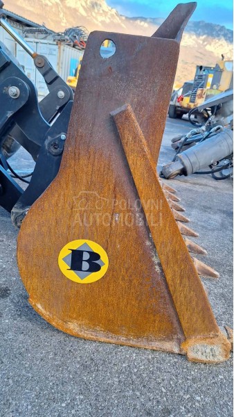 Utovarna kašika BOE 2400 mm