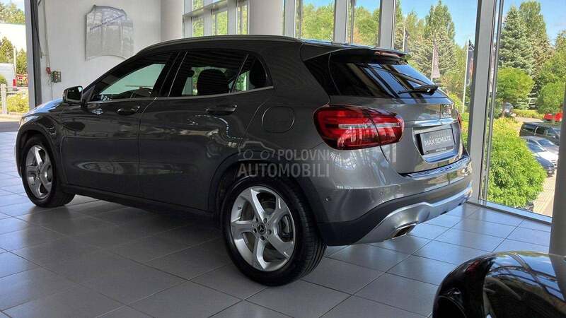 Mercedes Benz GLA 220 4 MATIC