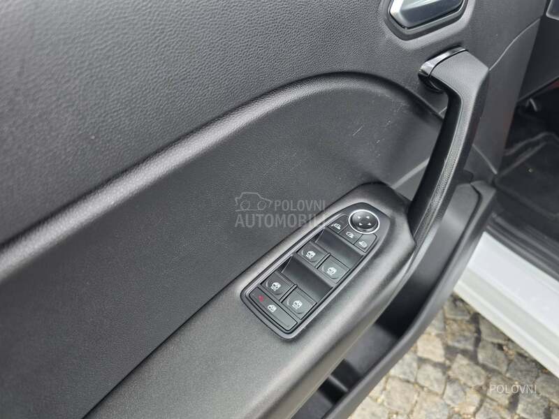 Renault Captur 1.0 TCe