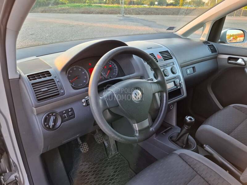 Volkswagen Touran 2.0