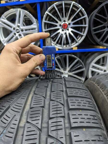 Pirelli 225/50 R17 Zimska