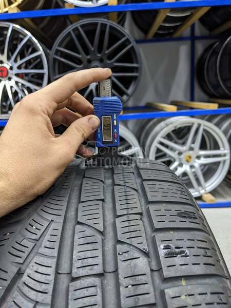 Pirelli 225/50 R17 Zimska