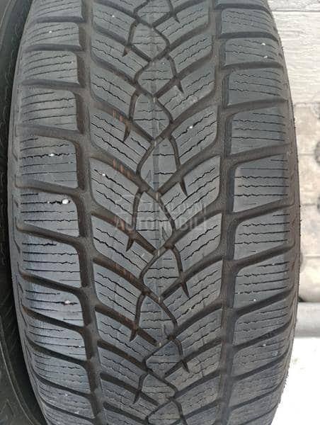 Fulda 215/60 R17 Zimska