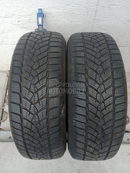 Fulda 215/60 R17 Zimska