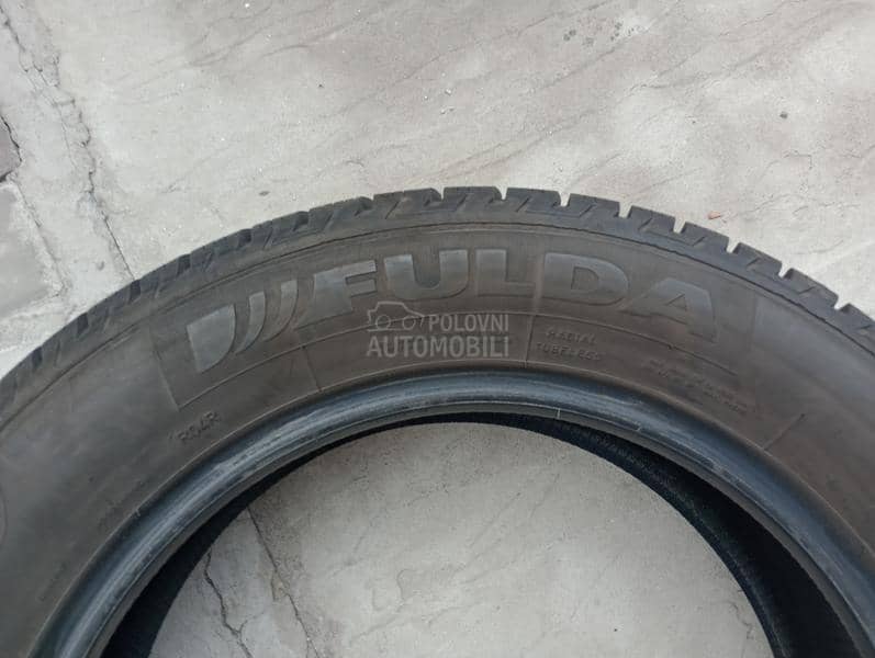 Fulda 215/60 R17 Zimska