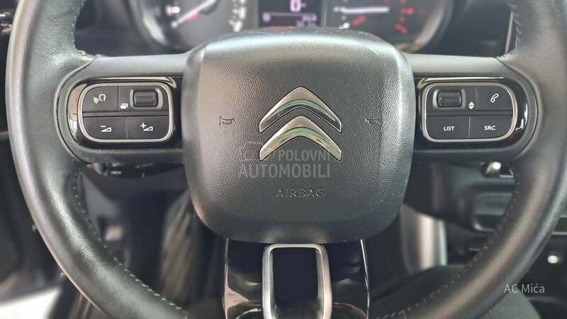 Citroen C3 Aircross 1.2 PURE LED NAV USB