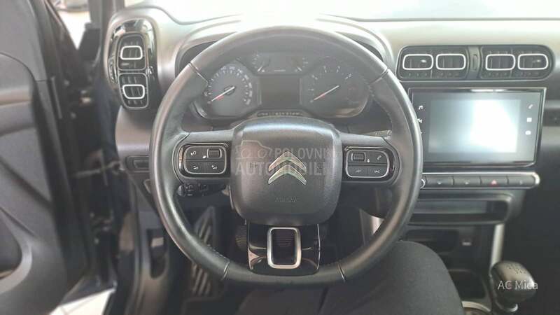 Citroen C3 Aircross 1.2 PURE LED NAV USB