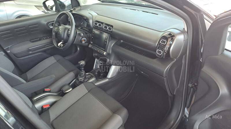 Citroen C3 Aircross 1.2 PURE LED NAV USB