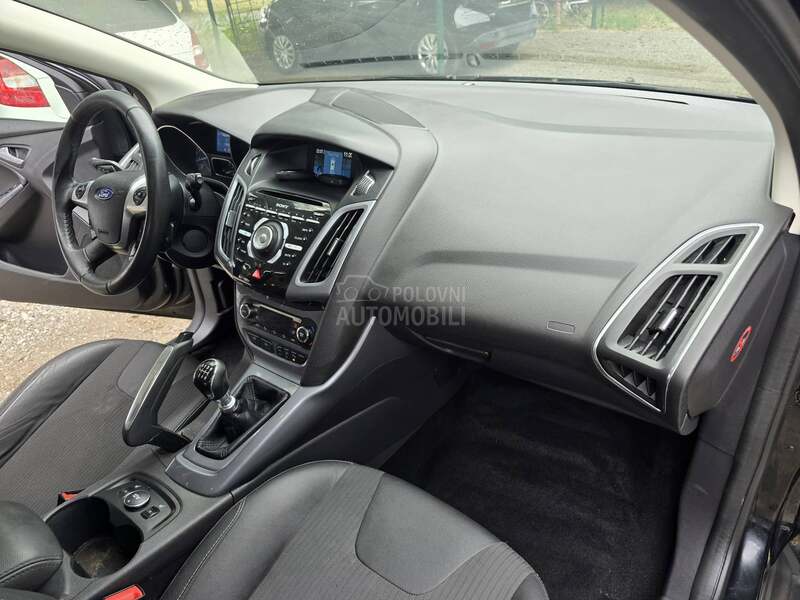 Ford Focus 1,6scti Titanium