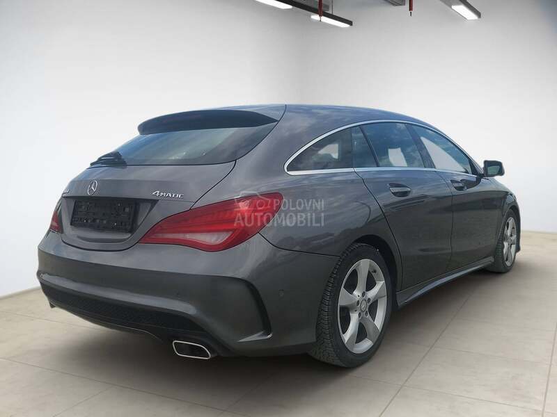 Mercedes Benz CLA 200 