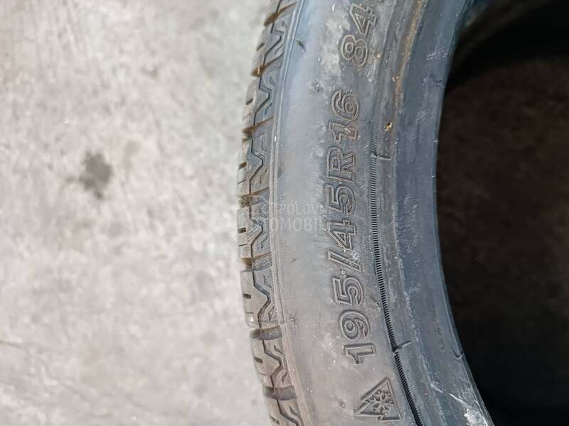 Goodride 195/45 R16 Zimska