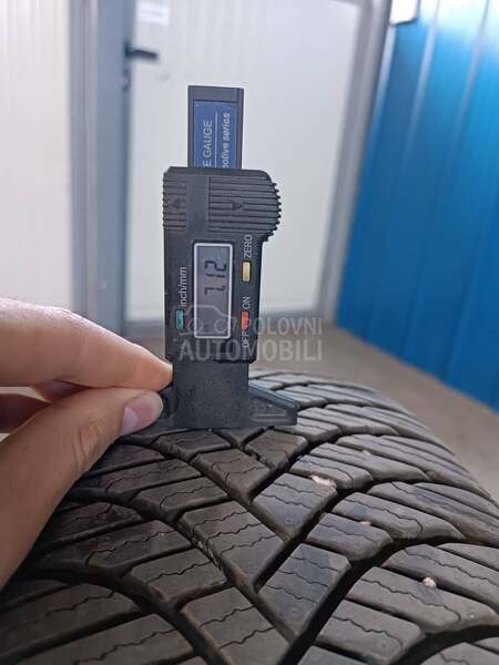 Goodride 195/45 R16 Zimska