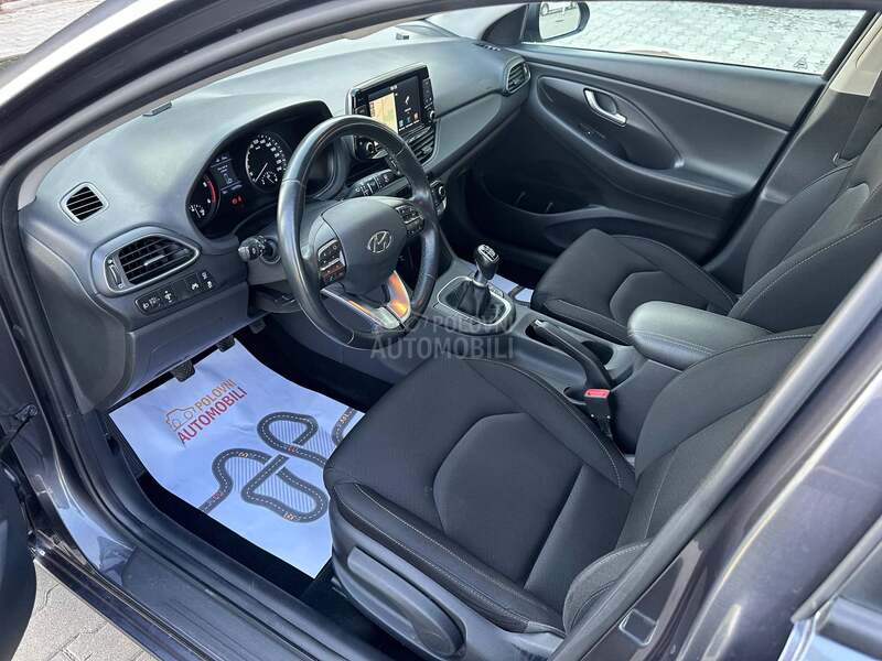 Hyundai i30 1.6 CRDI Bussines
