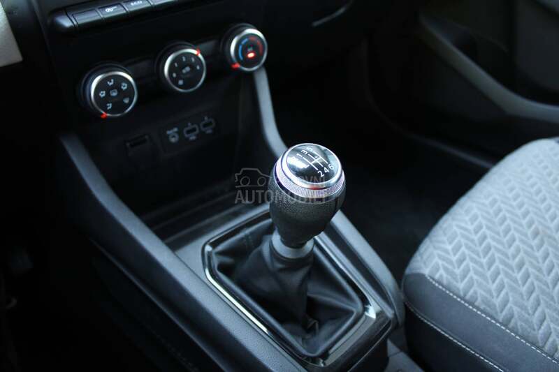 Renault Clio 1.0 tCe Limited