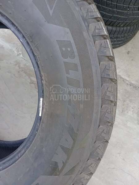 Bridgestone 265/70 R16 Zimska