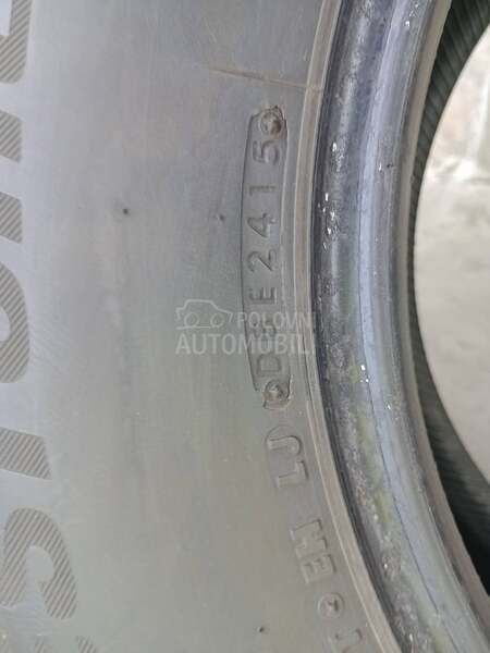 Bridgestone 265/70 R16 Zimska