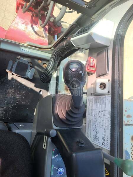 Takeuchi TB135
