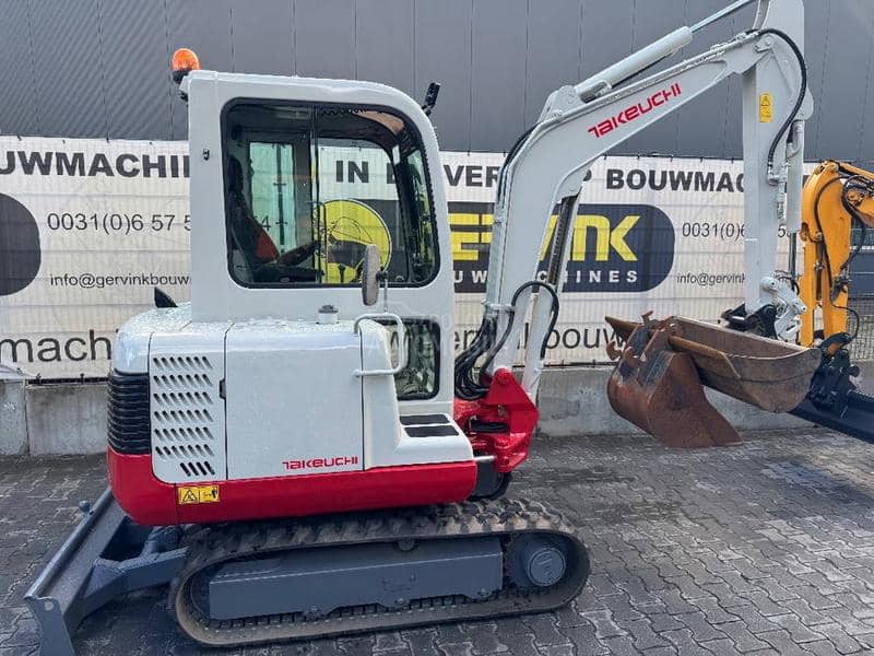 Takeuchi TB125
