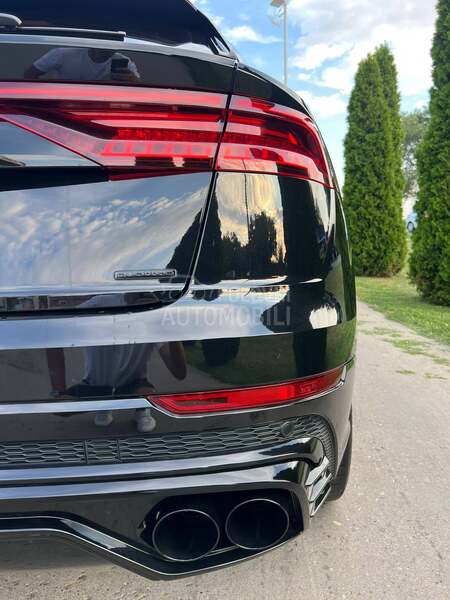 Audi Q8 S LINE /PANO/ MATRIX