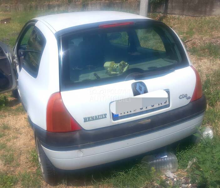 Renault Clio 