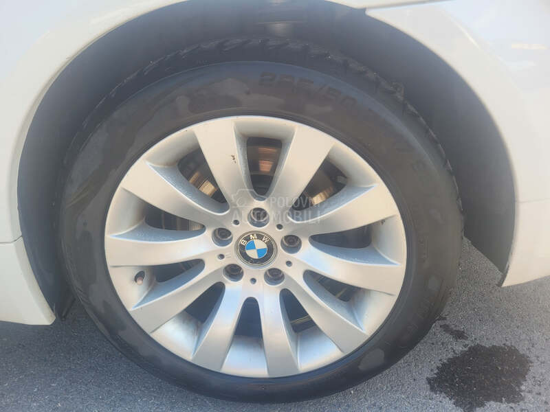 BMW 520 2.0