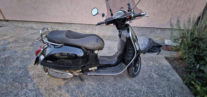 Vespa gts