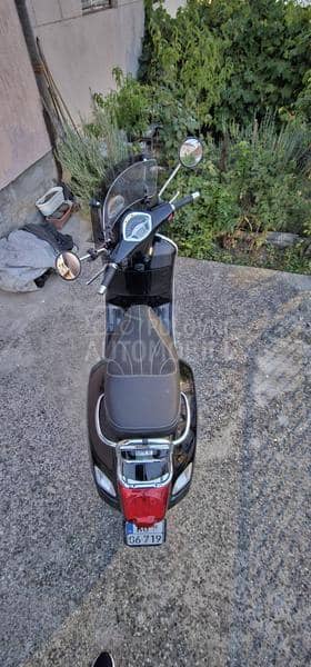 Vespa gts