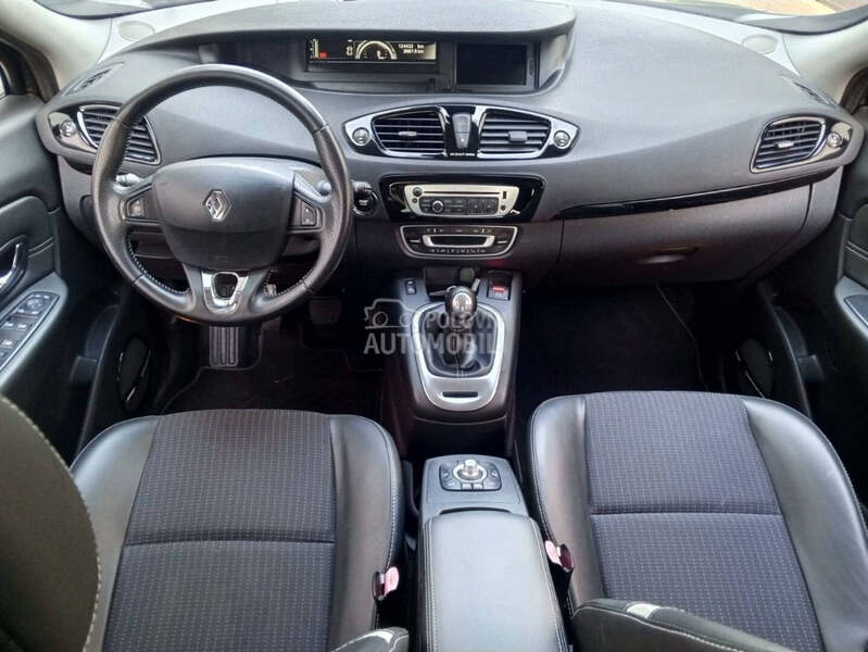 Renault Scenic 1.2