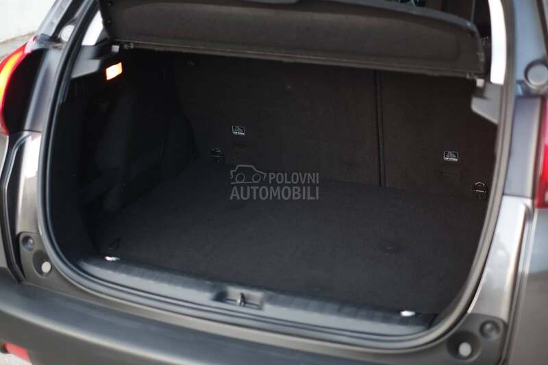 Peugeot 2008 1.5HDi ALLURE 61000