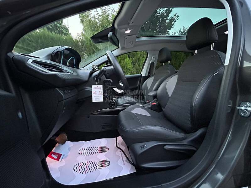 Peugeot 2008 1.5HDi ALLURE 61000