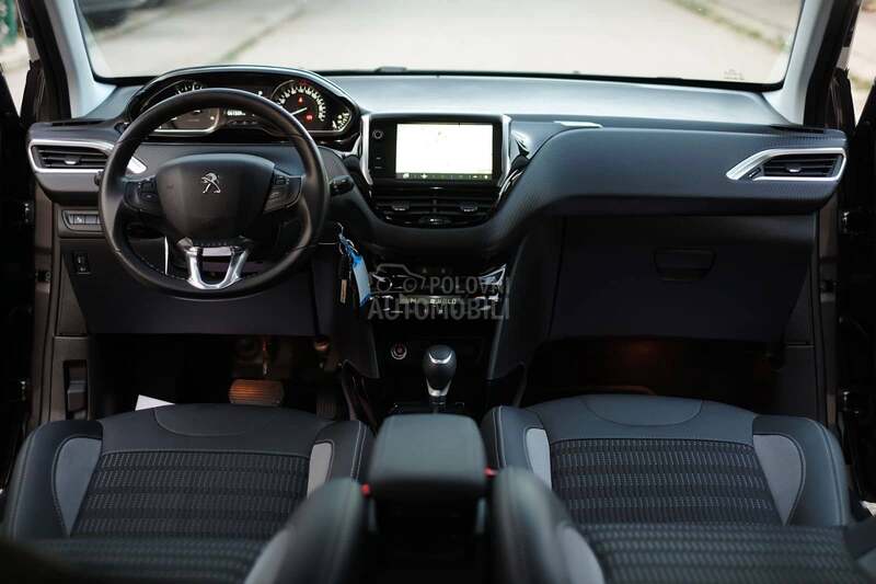 Peugeot 2008 1.5HDi ALLURE 61000