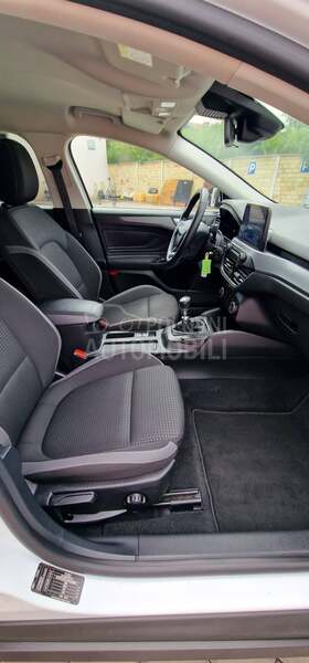 Ford Focus 1.0 Eco Connected