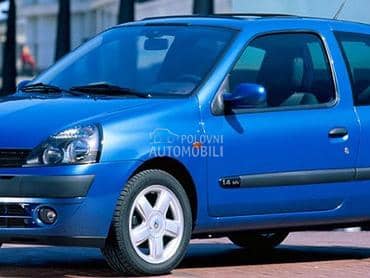 Renault Clio 01-06 god -  kompletan auto u delovima