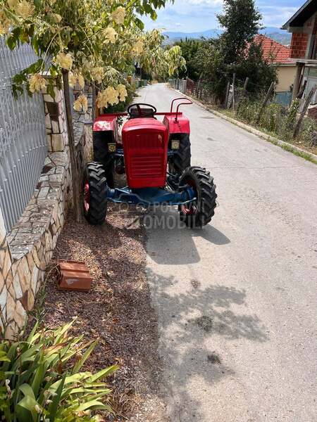 Antonio Carraro 111