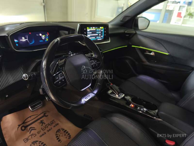 Peugeot 2008 GT LINE 300k.m.