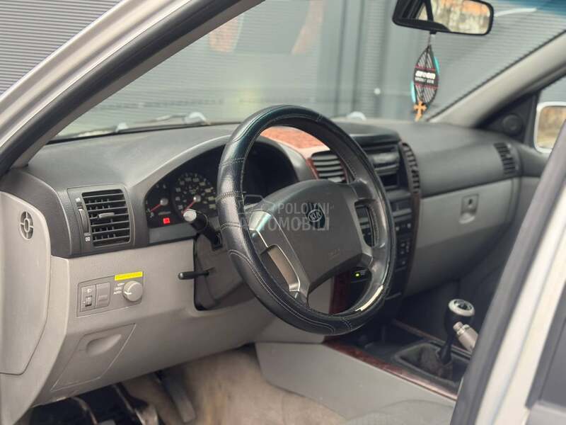 Kia Sorento 2.5 crdi 4x4