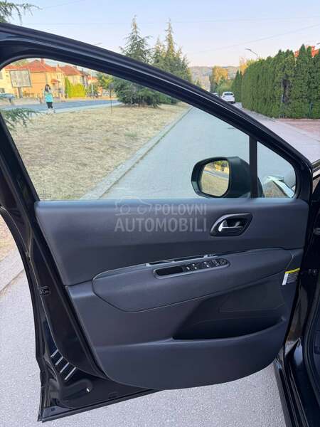 Peugeot 3008 E HDI CH