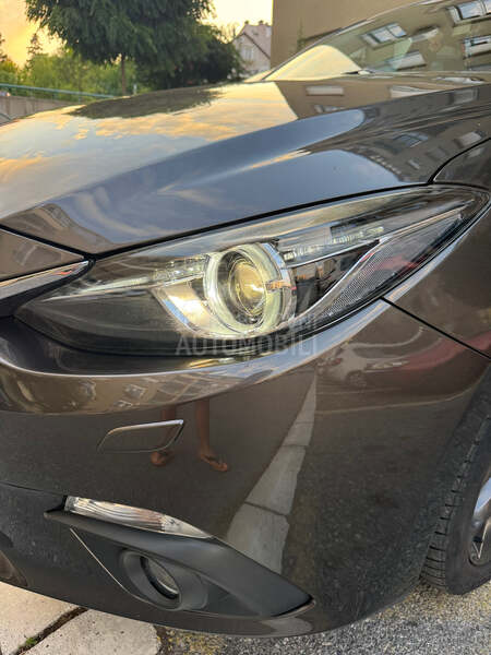Mazda 3 G120