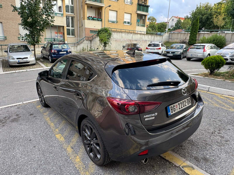 Mazda 3 G120