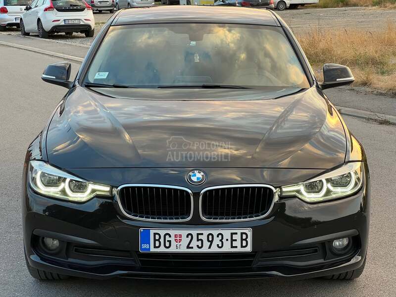 BMW 318 D / L.E.D