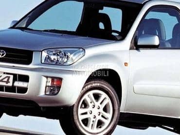 Toyota RAV 4 00-05 god -  kompletan auto u delovima