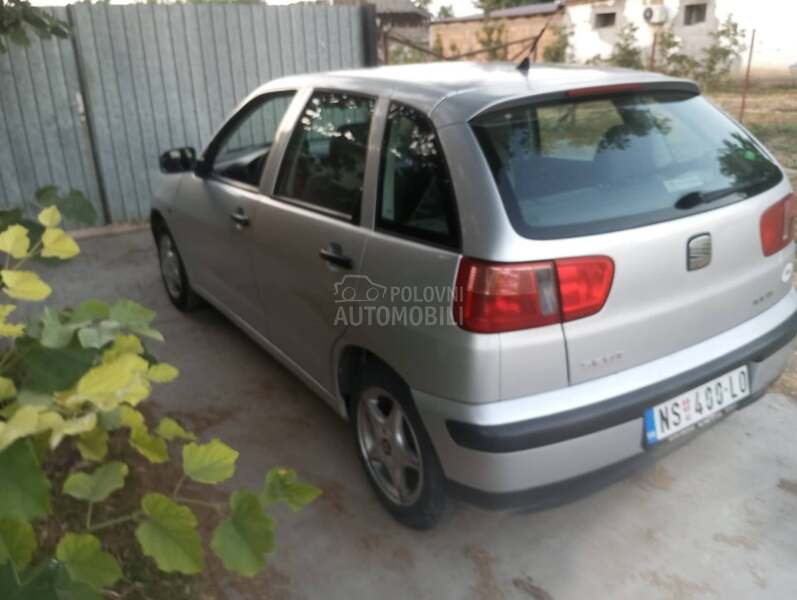 Seat Inca 14