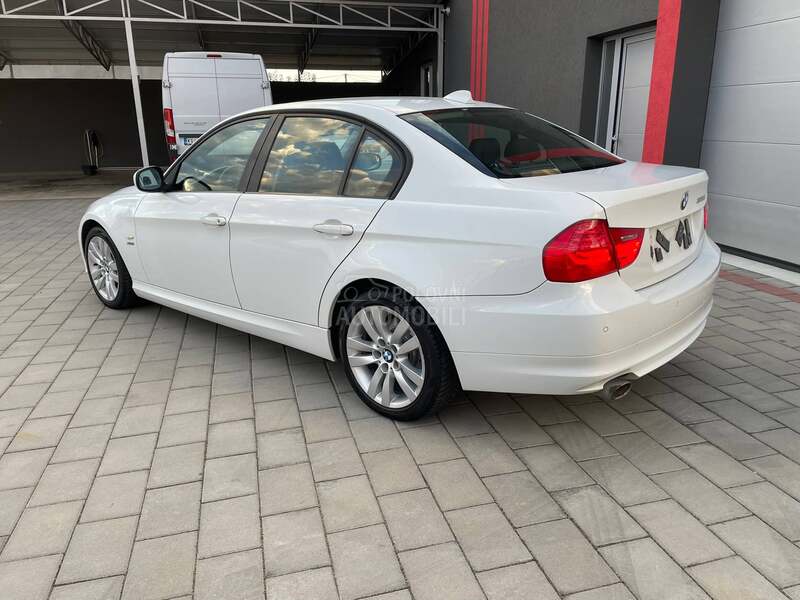 BMW 320 2.0 xdrive matic