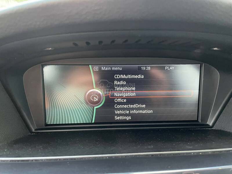 BMW 320 2.0 xdrive matic