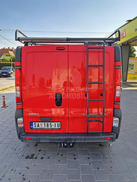 Opel Vivaro 